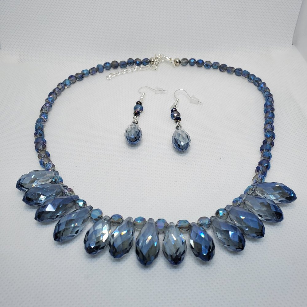 Teardrop Necklace Set